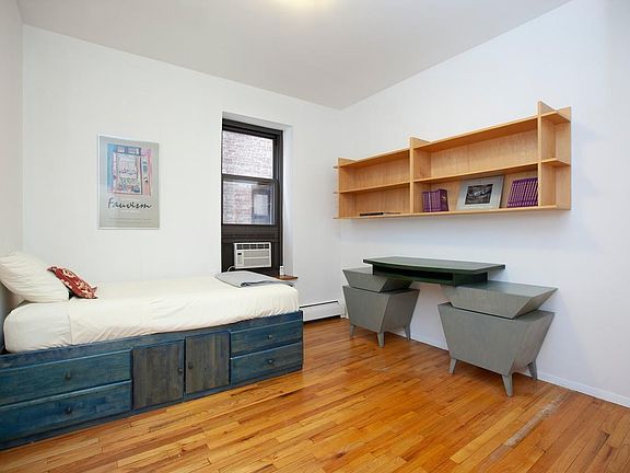 5th image of 305 W 98th St APT 4EN