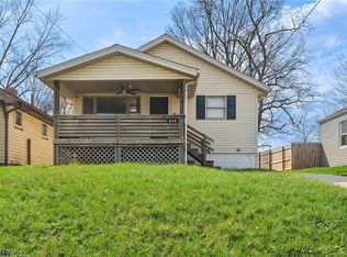 614 Stanley Rd, Akron, OH