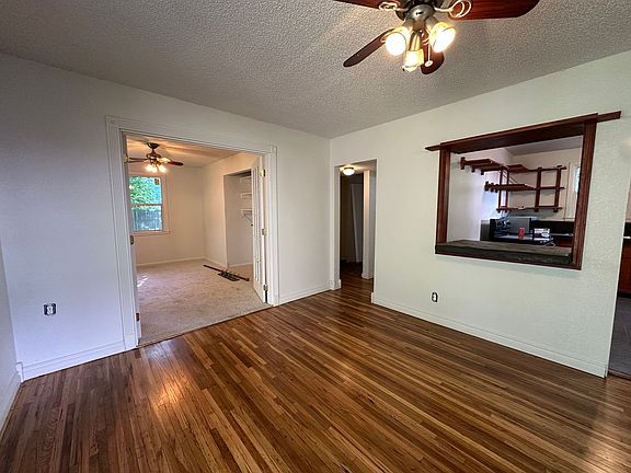 5th image of 3326 W Woodland Blvd