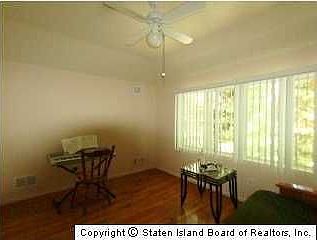 5th image of 73 Woodcutters Ln