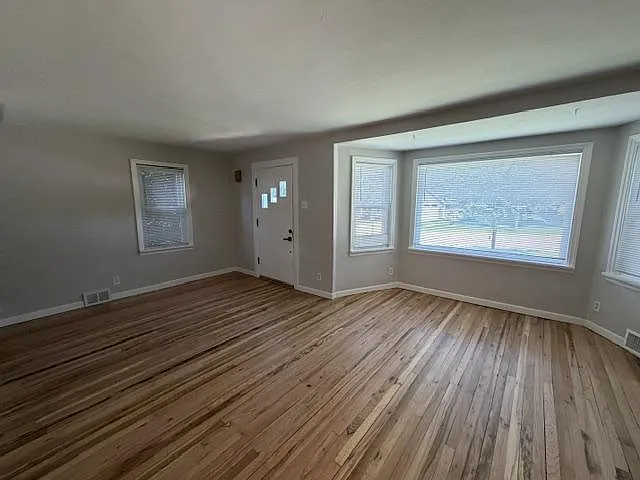1530 Hill Ave — Photo 14