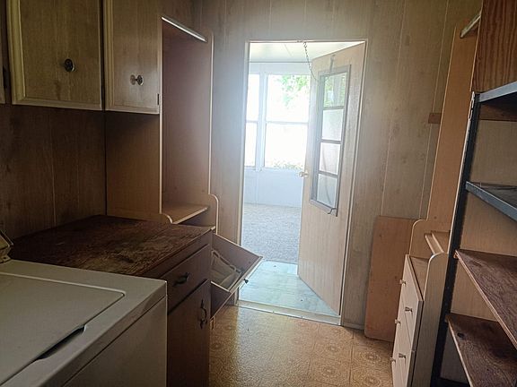 4th image of 11 Orinco Rd