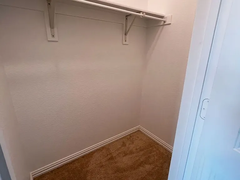 4525 Conrad Ave — Photo 19