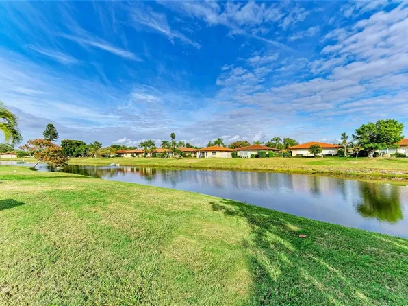 6429 Renssalaer Dr, Bradenton, FL 34207