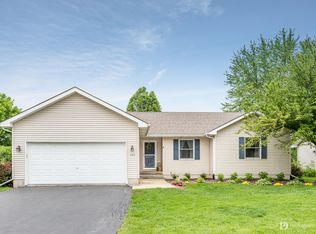 142 Brian St, Sycamore, IL 60178