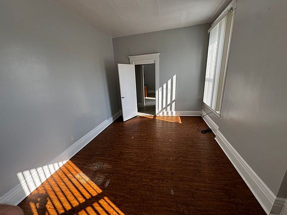 4th image of 1509 N Harrison St #4