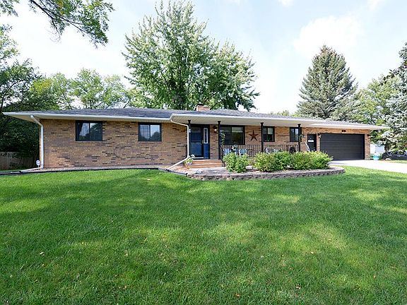 2nd image of 25 36th Avenue Cir S