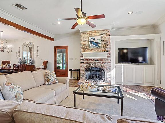 2nd image of 5471 N College Hill Dr