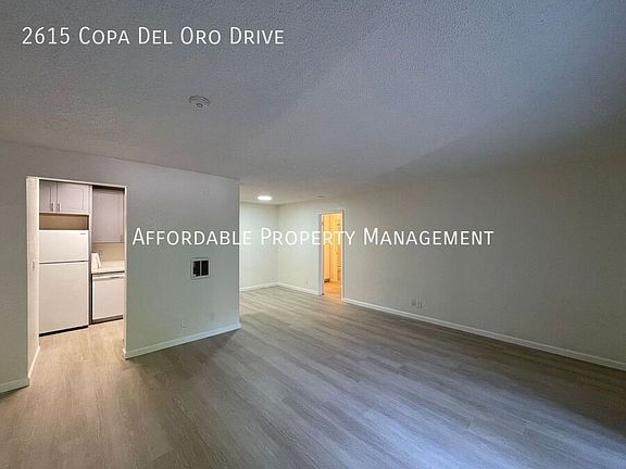4th image of 2615 Copa Del Oro Dr