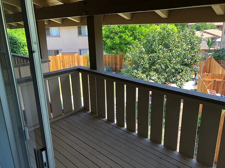 Woodside Garden Apartments — Photo 37