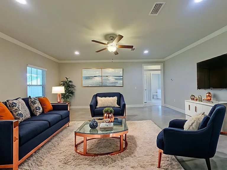 8435 Nevada St — Photo 5