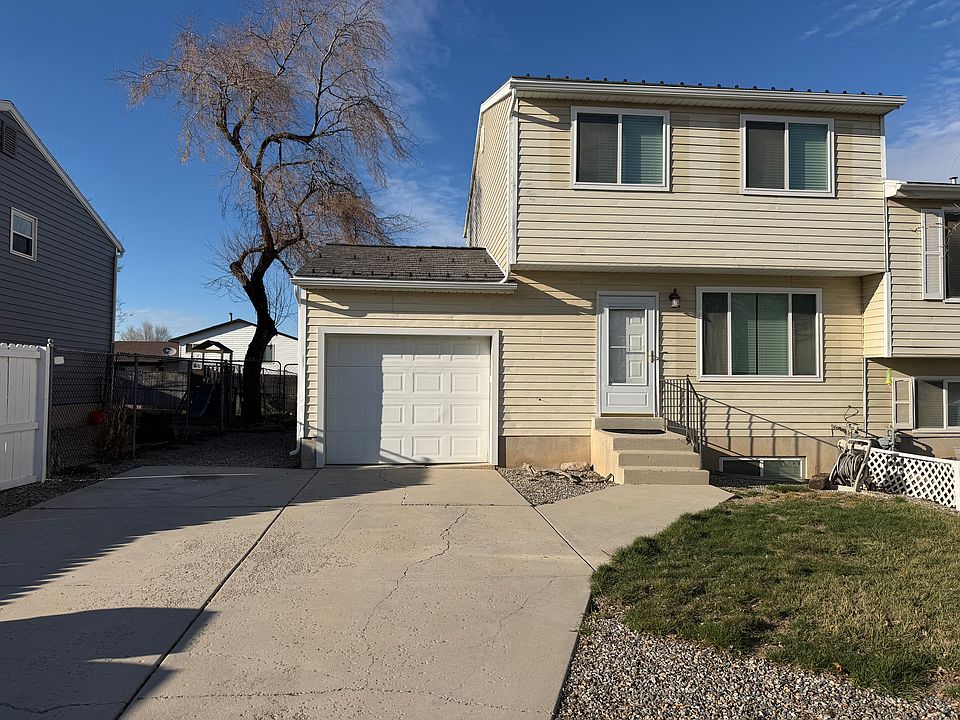1st image of 1436 W Twin Oaks Dr