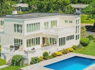 45 Romana Dr, Hampton Bays, NY 11946