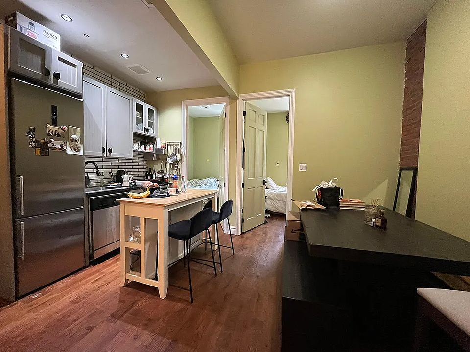 1st image of 236 Meserole St APT 1
