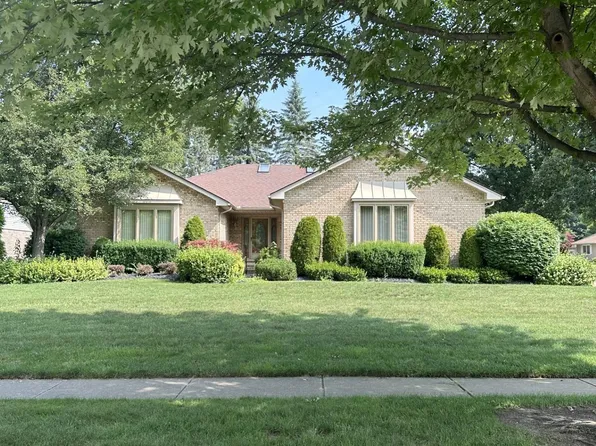 35981 Diane Ln, Richmond, MI 48062
