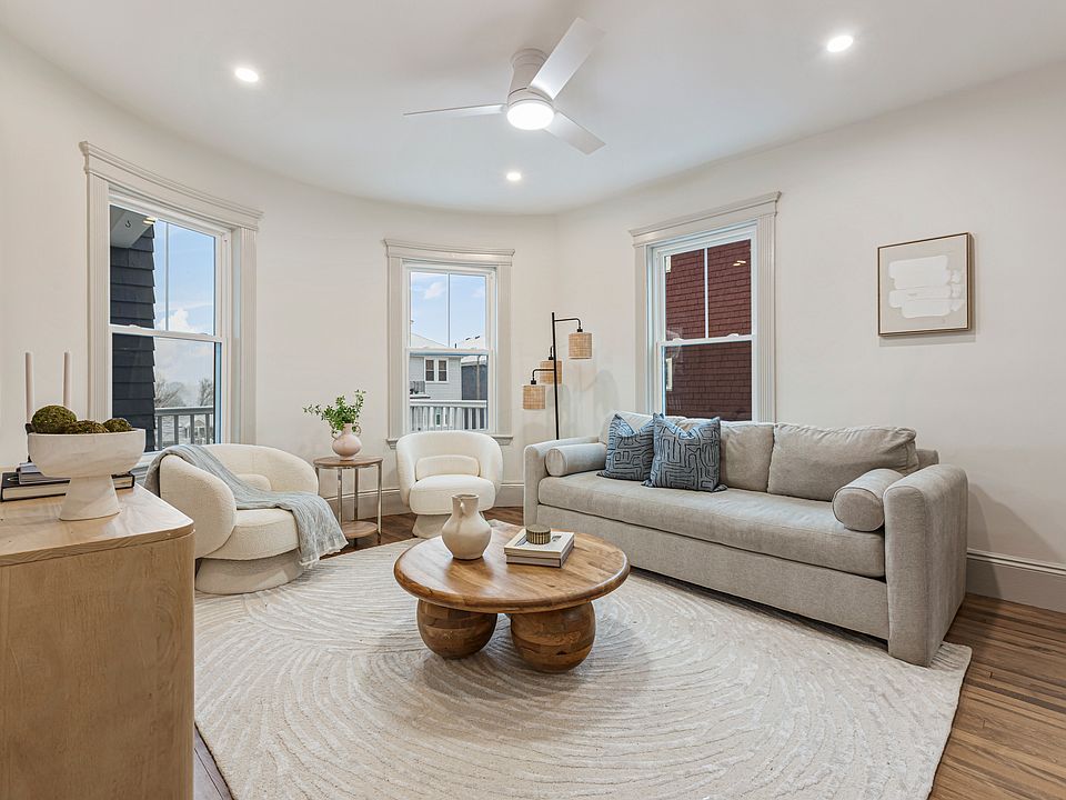1st image of 41 Westmoreland St APT 1