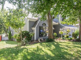 2100 S Stagecoach Dr, Olathe, KS 66062