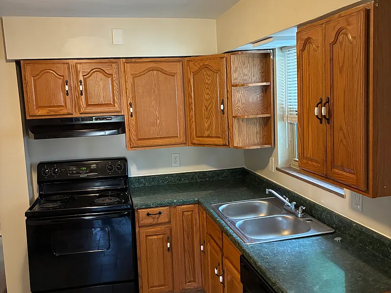 3317 Buell St — Photo 7