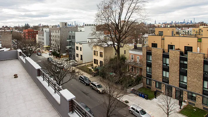 Rented by Nooklyn NYC LLC | media 49