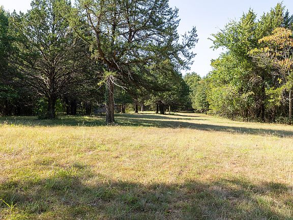 5th image of Richards Rd
