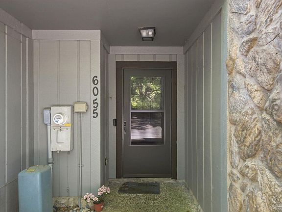 5th image of 6055 Hilburn Rd
