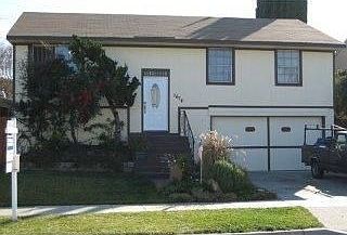 1st image of 1614 Hallbrook Dr