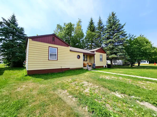 404 E John St, Newberry, MI 49868