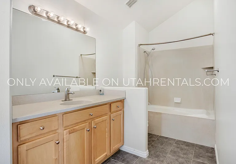 4306 N Chestnut Oak Dr — Photo 14