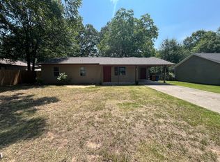 12 Parkview Dr, Cabot, AR 72023