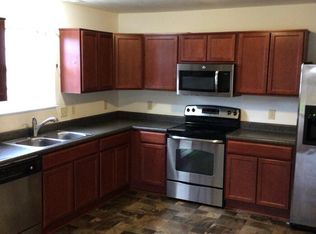 574 Mozart Dr, Greenfield, IN 46140