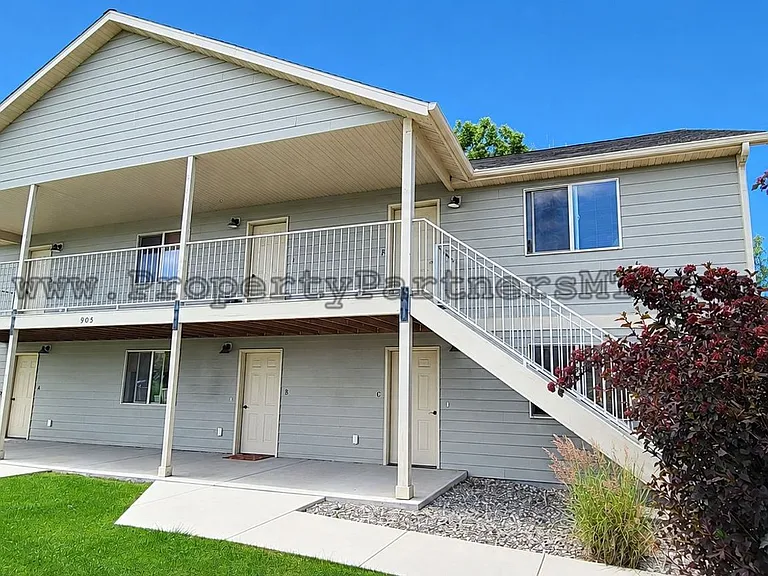 905 Montana St — Photo 10