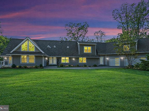 2nd image of 10900 Hunter Station Rd