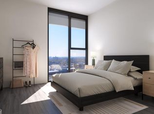 20 N Loomis St #1602, Chicago, IL 60607