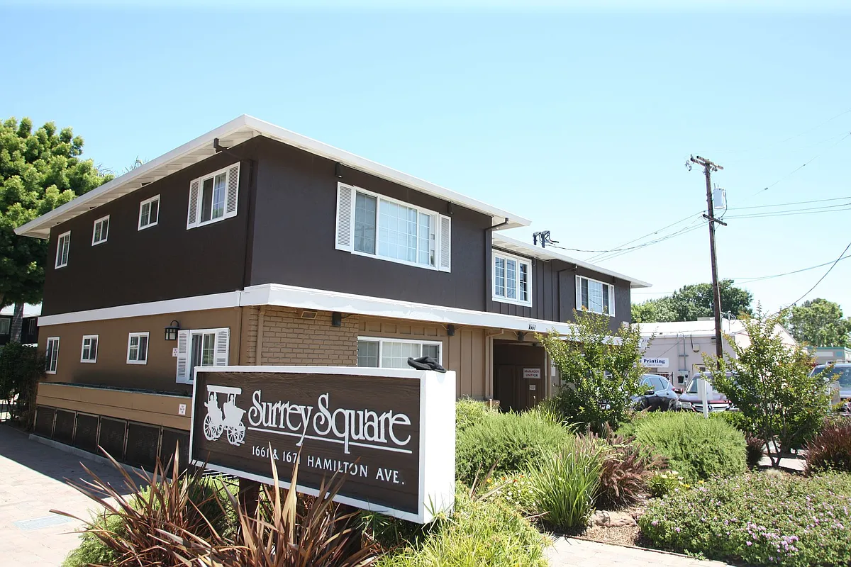 Building Photo - Surrey Square Apartments