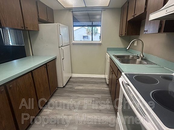 3rd image of 782 Village Lake Ter #203