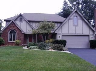 2710 Stoneleigh Dr, Toledo, OH 43617