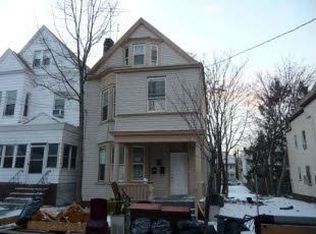 196 3rd St, Newark, NJ 07107