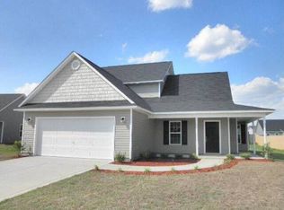 150 Abby Ln, Raeford, NC 28376