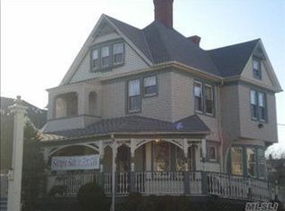 614 Main St, Islip, NY 11751