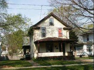 506 Palace St, Aurora, IL 60506