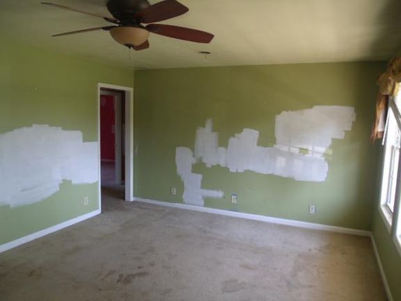 4th image of 1020 Chelsea Dr
