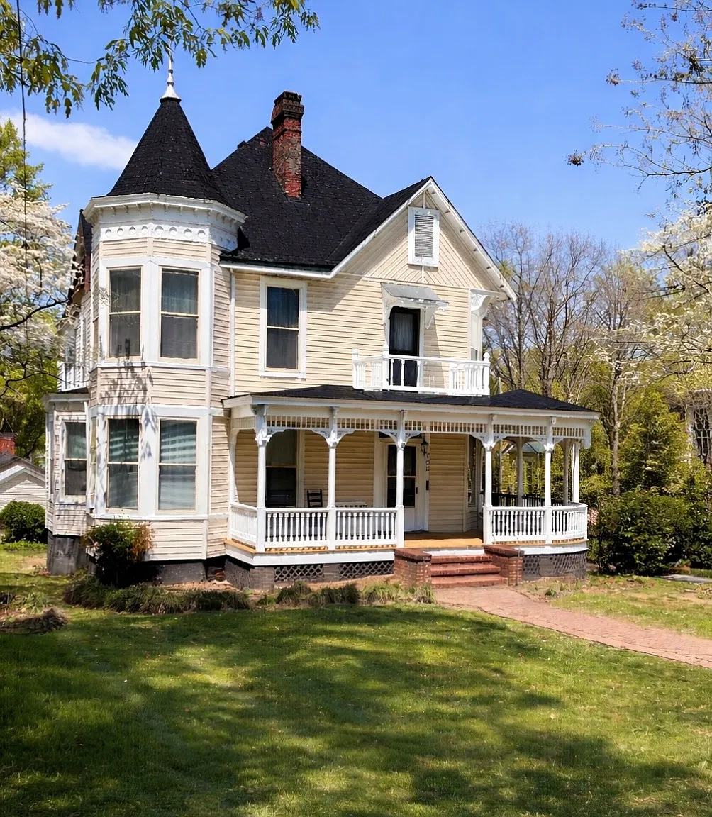 702 High St — Photo 1