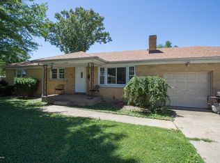 3240 Poplar View Dr, Louisville, KY 40216