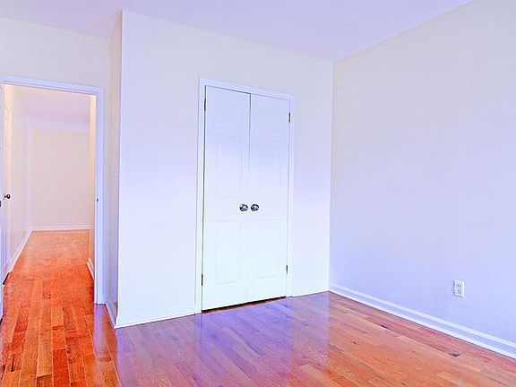 3rd image of 2719 Sedgwick Ave APT 2B