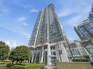 193 Aquarius Mews #1808, Vancouver, BC V6Z 2Z2