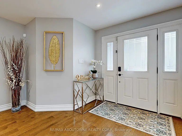 2362 Canso Rd — Photo 4