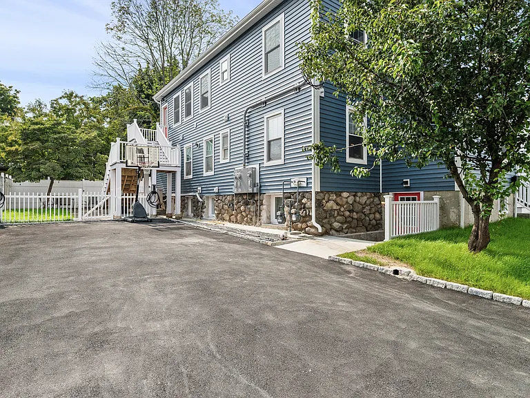 30 Pitman Rd #2 — Photo 39