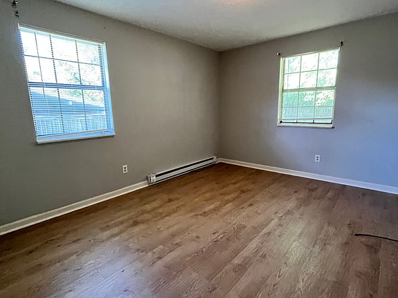 4th image of 1115 Palmer Dr