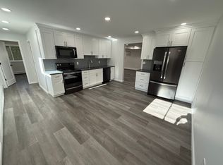 53 Homeland Dr #A, Huntington, NY 11743