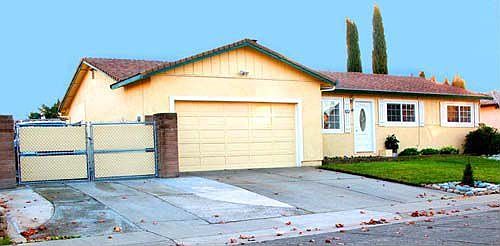 Spacious Elegant Luxurious